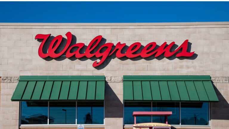 Walgreens Beats Expectations as U.S. Pharmacy Segment Fuels Sales Surge